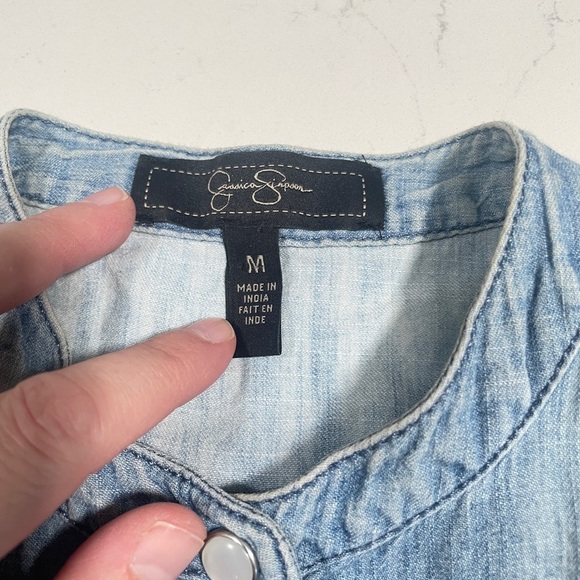 jessica simpson womens denim slutter sleeve pearl button-down shirt sz m (B4) - Picture 3 of 6